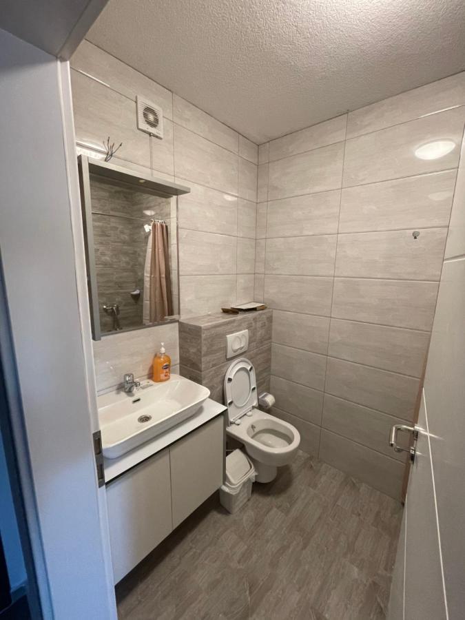 Shooter Apartments Ferizaj Extérieur photo