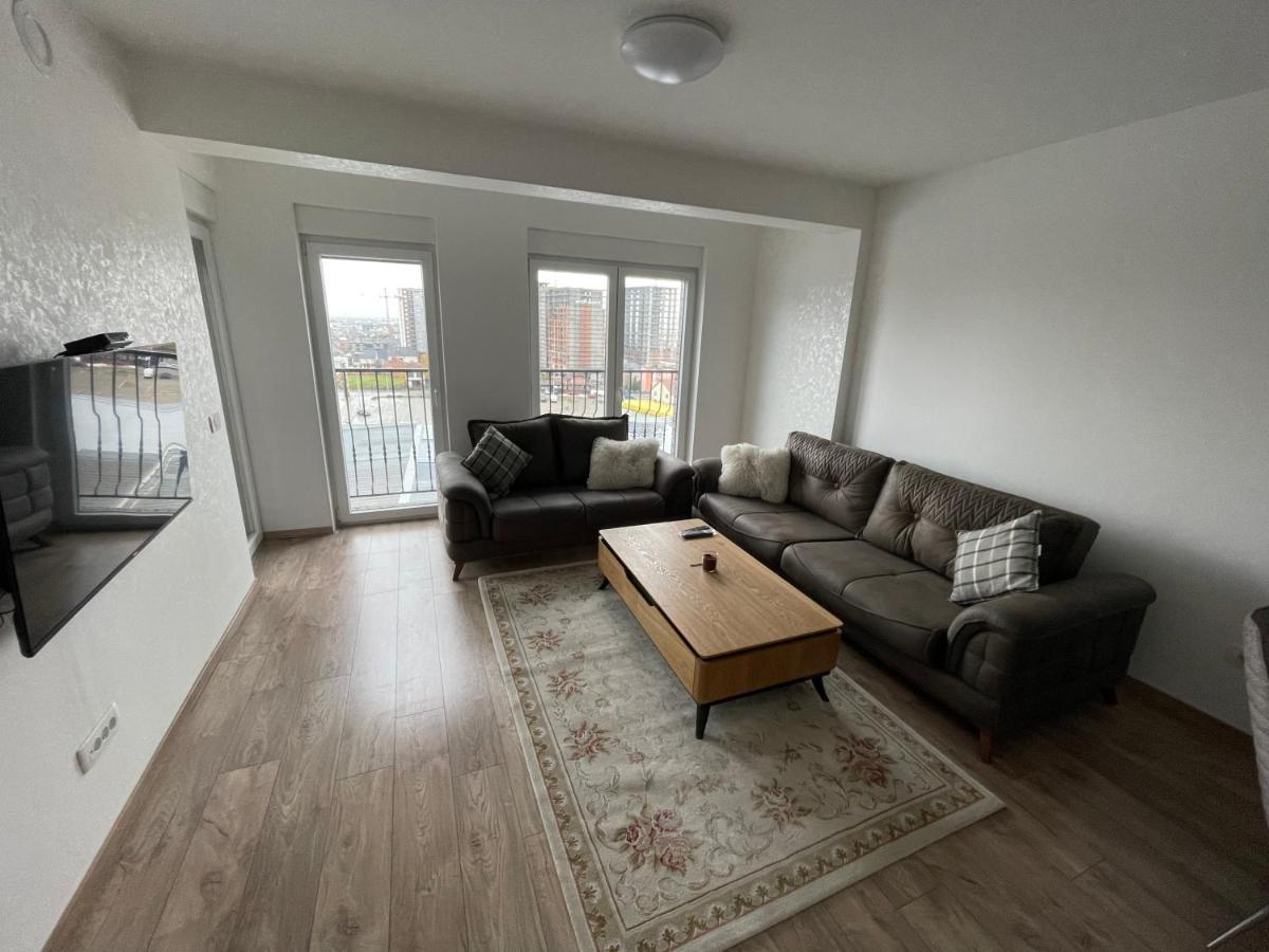 Shooter Apartments Ferizaj Extérieur photo